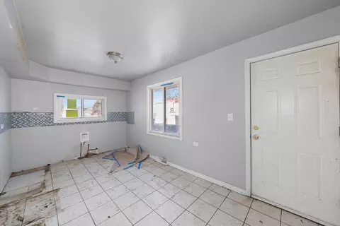 Entry Way - 16159 Wood St, Markham, IL 60428 photo 1 of 2