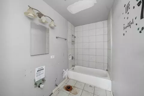 Bath - 16159 Wood St, Markham, IL 60428 photo 1 of 1