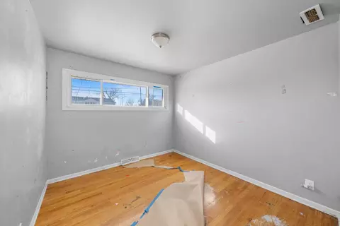 Bedroom - 16159 Wood St, Markham, IL 60428 photo 1 of 4