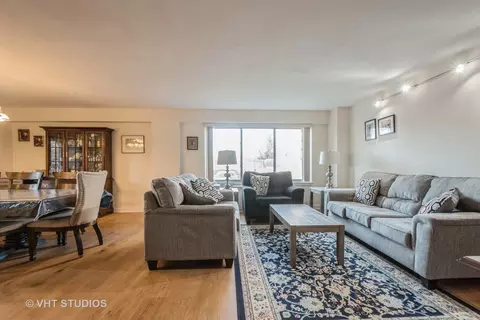 Living - 6933 N Kedzie Ave #116, Chicago, IL 60645 photo 1 of 1