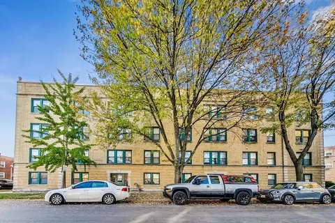 9100 Lamon Ave #2N, Skokie, IL 60077