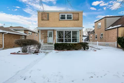 3816 Birchwood Ave, Skokie, IL 60076