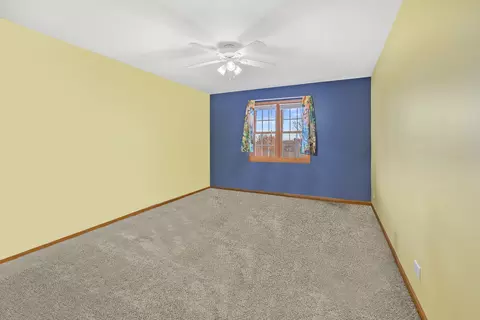 2502 Fox Bluff Ln, Spring Grove, IL 60081 photo 16