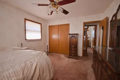 18202 Locust St, Lansing, IL 60438 photo 15