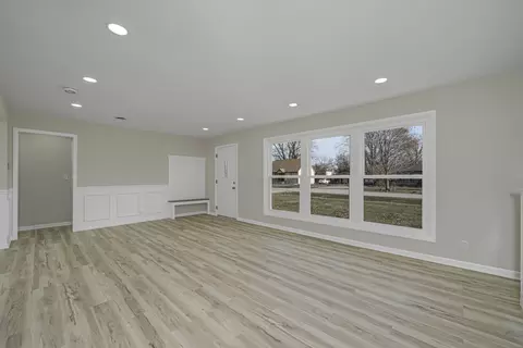 14316 Kenneth Ave, Midlothian, IL 60445 photo 6