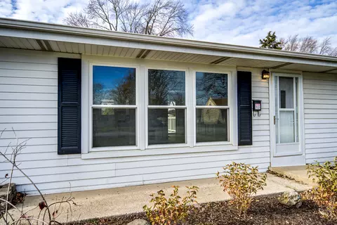 14316 Kenneth Ave, Midlothian, IL 60445 photo 5