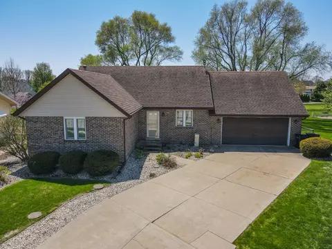 7 Janeese Ct, Manteno, IL 60950