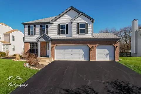 1244 Noble Dr, Port Barrington, IL 60010