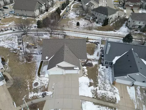 1218 Onyx Ln, Normal, IL 61761 photo 5