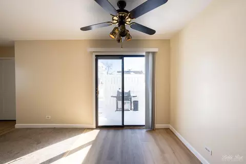 Living - 1545 Cornell Pl, Hoffman Estates, IL 60169 photo 4 of 4