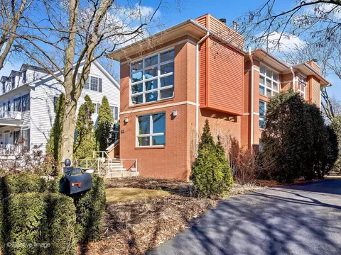 313 Phillippa St, Hinsdale, IL 60521
