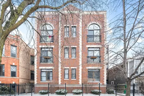 2045 N Kedzie Ave #A2, Chicago, IL 60647