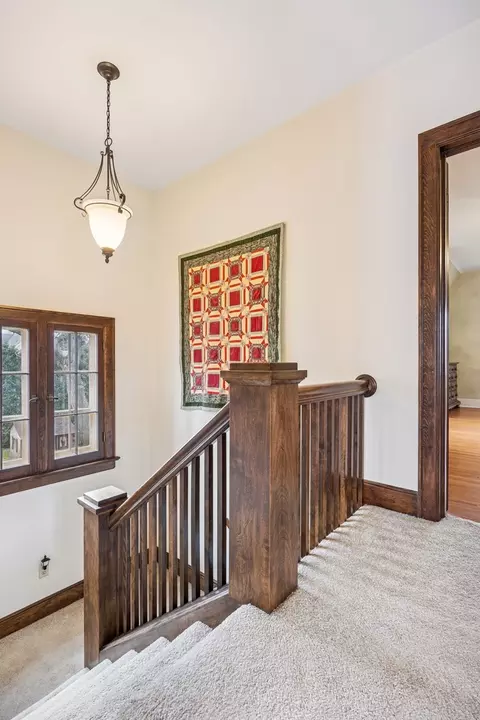 1119 Hill Ave, Elgin, IL 60120 photo 24