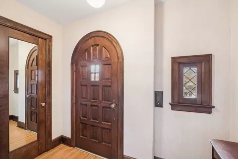 1119 Hill Ave, Elgin, IL 60120 photo 27