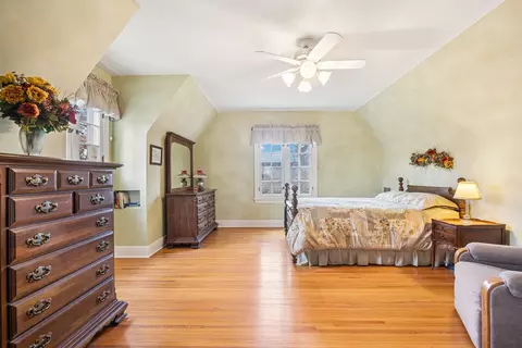 1119 Hill Ave, Elgin, IL 60120 photo 19