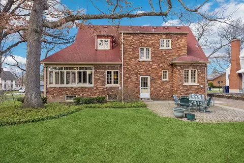 1119 Hill Ave, Elgin, IL 60120 photo 31