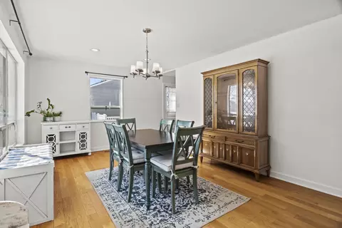 Dining - 2701 Flicker Ln, Rolling Meadows, IL 60008 photo 1 of 3