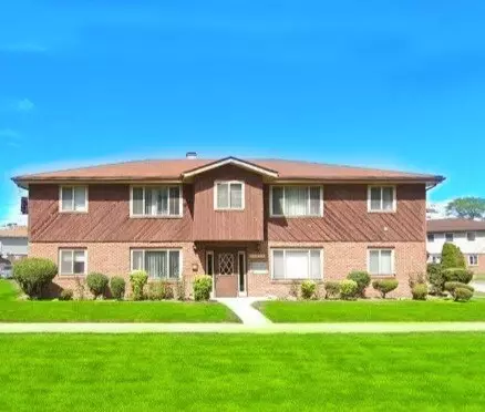 15635 Greenwood Rd, Dolton, IL 60419