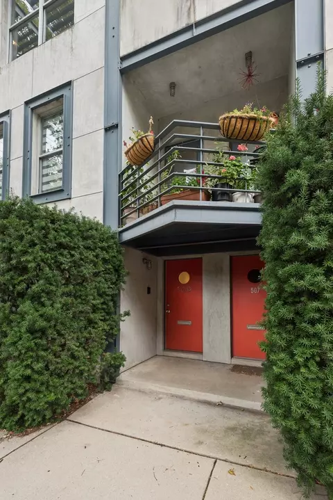 509 N Ada St, Chicago, IL 60642