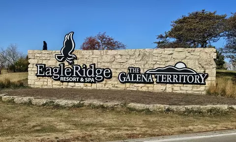 104 W Guilford Rd, Galena, IL 61036