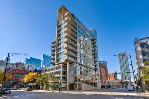 201 W Grand Ave #901, Chicago, IL 60654