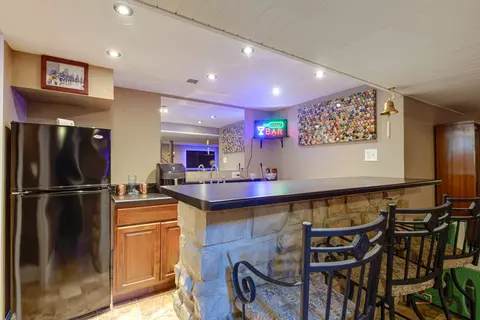 215 N Marion Ave, Bartlett, IL 60103 photo 17