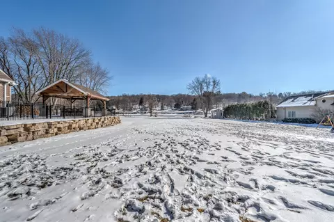 Exterior - 1640 Lowe Dr, Algonquin, IL 60102 photo 1 of 3