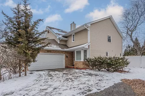 4645 Old Tavern Rd, Lisle, IL 60532