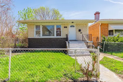 8123 S Emerald Ave, Chicago, IL 60620