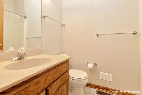 5008 Hickory Ln, Mchenry, IL 60051 photo 26