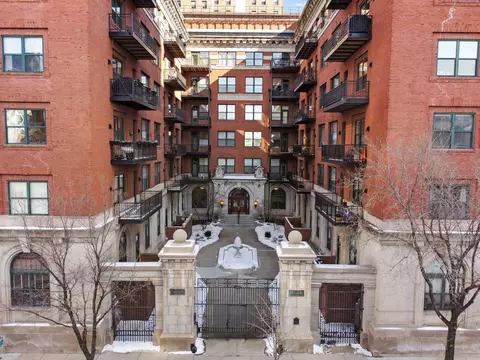 1439 S Michigan Ave #412, Chicago, IL 60605