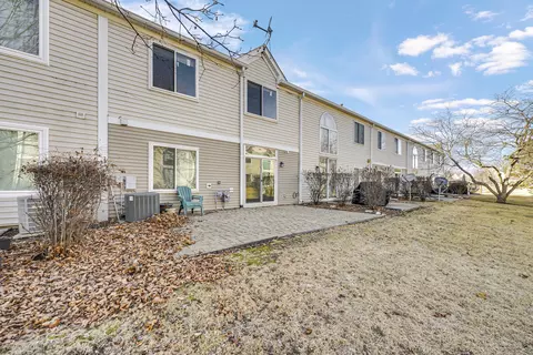 1599 Spaulding Rd, Bartlett, IL 60103 photo 21