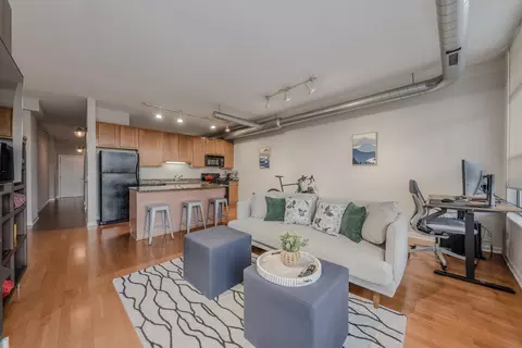 1200 W Monroe St #519, Chicago, IL 60607 photo 2