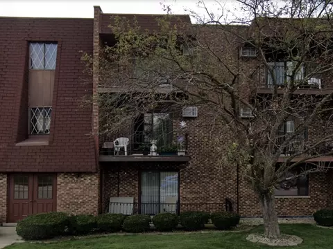6345 Birmingham St #C, Chicago Ridge, IL 60415