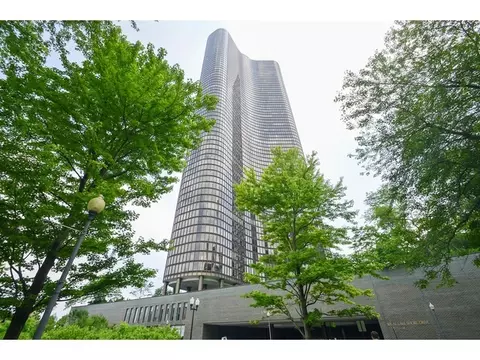 505 N Lake Shore Dr #1301, Chicago, IL 60611