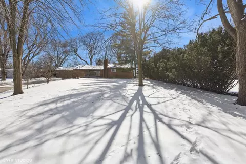 605 63rd St, Willowbrook, IL 60527 photo 28