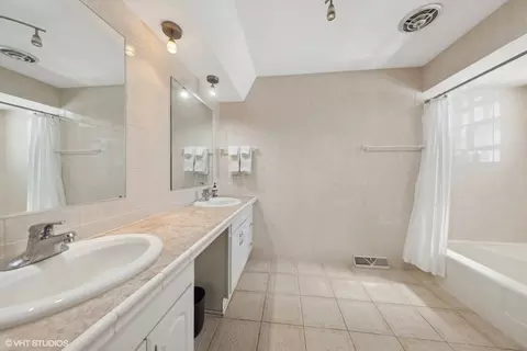 605 63rd St, Willowbrook, IL 60527 photo 15