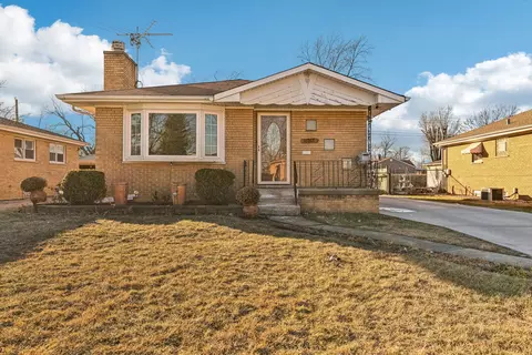 16012 Carol Ave, Harvey, IL 60426