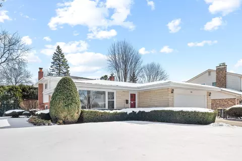 301 S Ridge Ave, Arlington Heights, IL 60005