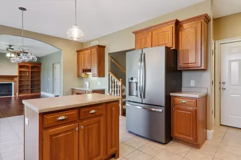 Kitchen - 2685 Chandler Dr, Normal, IL 61761 photo 3 of 4