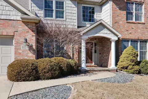 Exterior - 2685 Chandler Dr, Normal, IL 61761 photo 3 of 4