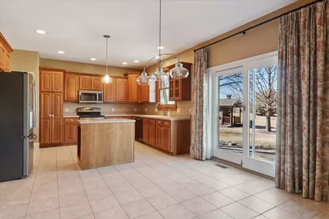 Kitchen - 2685 Chandler Dr, Normal, IL 61761 photo 4 of 4