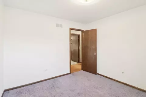 966 Edward St, Wheeling, IL 60090 photo 30