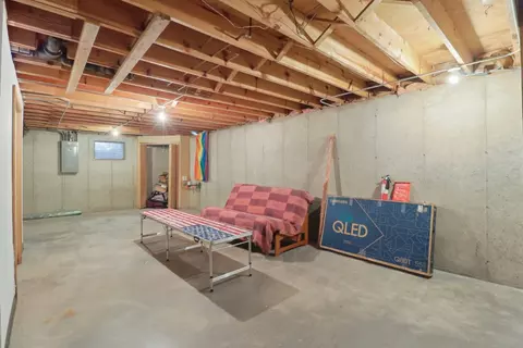 966 Edward St, Wheeling, IL 60090 photo 36