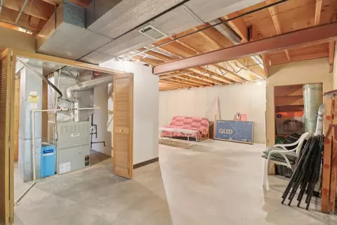 966 Edward St, Wheeling, IL 60090 photo 37