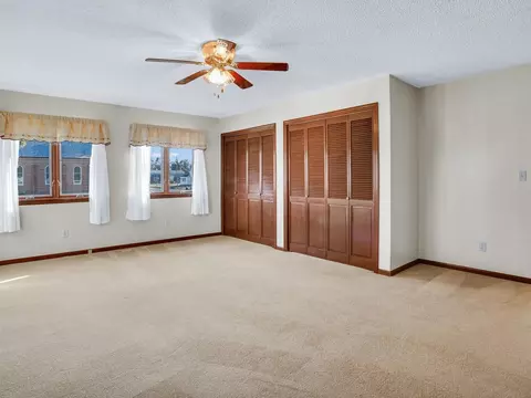 300 S Macon St, Bement, IL 61813 photo 18