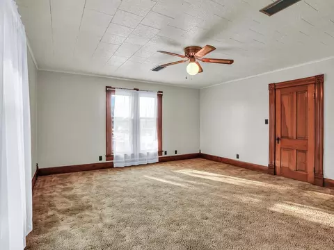 300 S Macon St, Bement, IL 61813 photo 34
