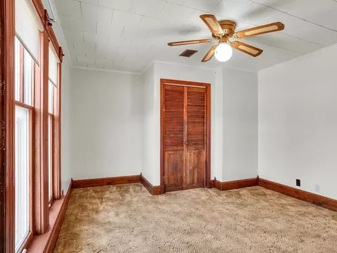 300 S Macon St, Bement, IL 61813 photo 38