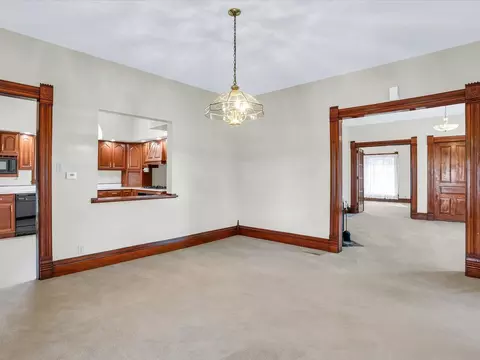 300 S Macon St, Bement, IL 61813 photo 8