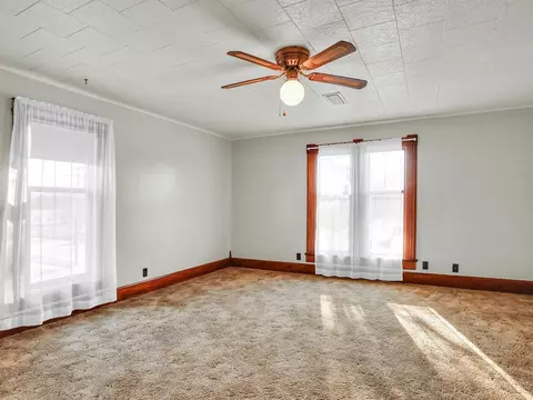 300 S Macon St, Bement, IL 61813 photo 33